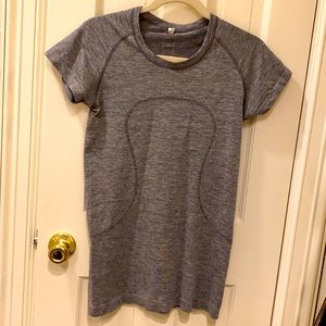 Lulu Size 8 swiftly short sleeve